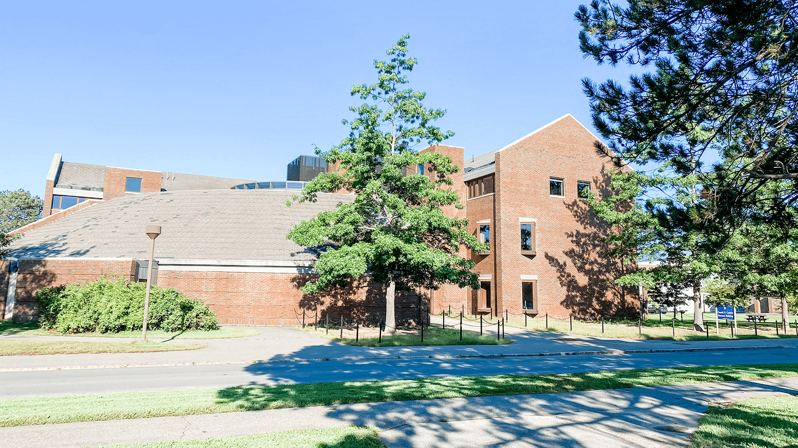 Welcoming new faculty to the Donald P. Corbett Business Building at UMaine