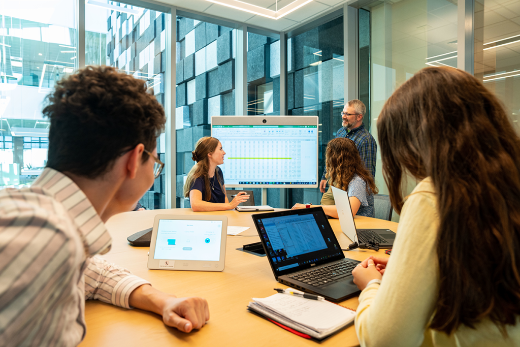 IDEXX interns at work