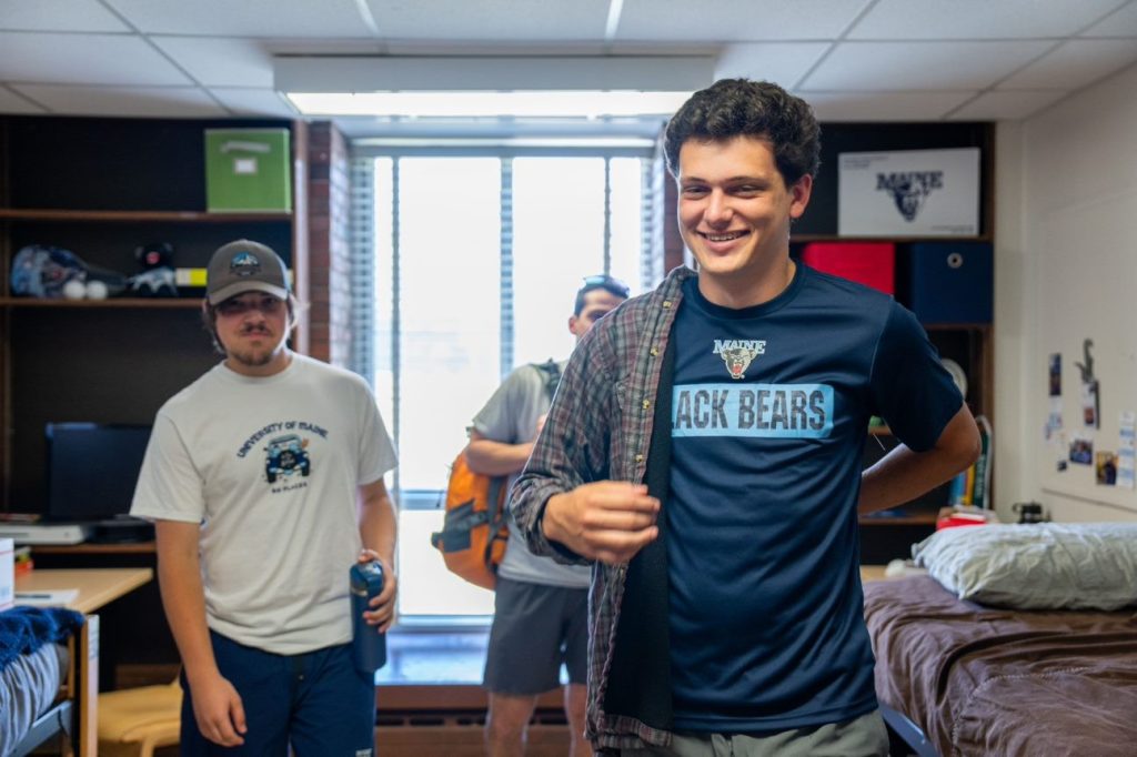 UMaine students in their dorm room