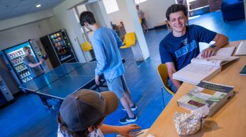 students in summer housing enjoying the lounge of oxford