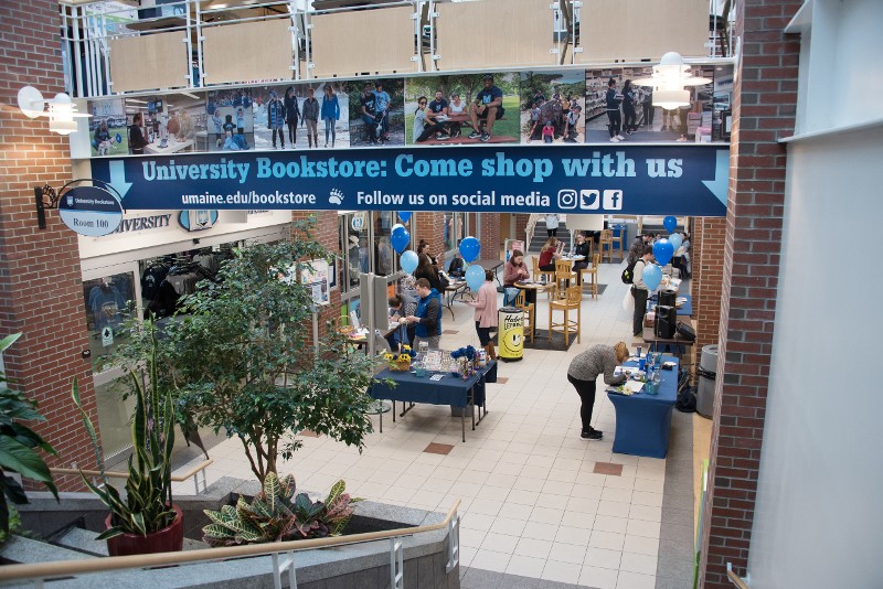 Memorial Union lobby