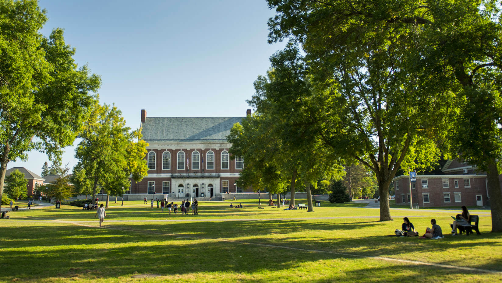 People on UMaine's Mall