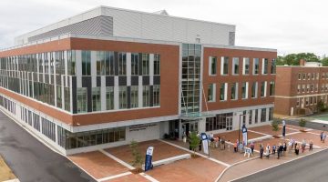A photo of UMaine Ferland EEDC building