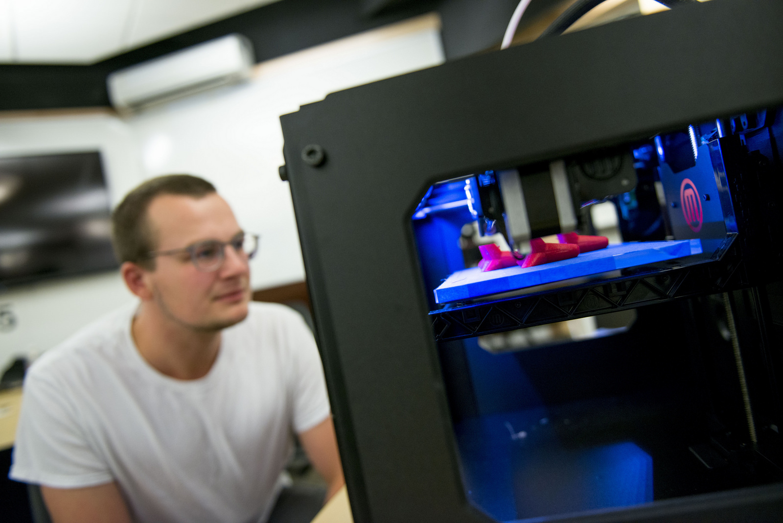 Participant at RISE Center 3d Printing workshop