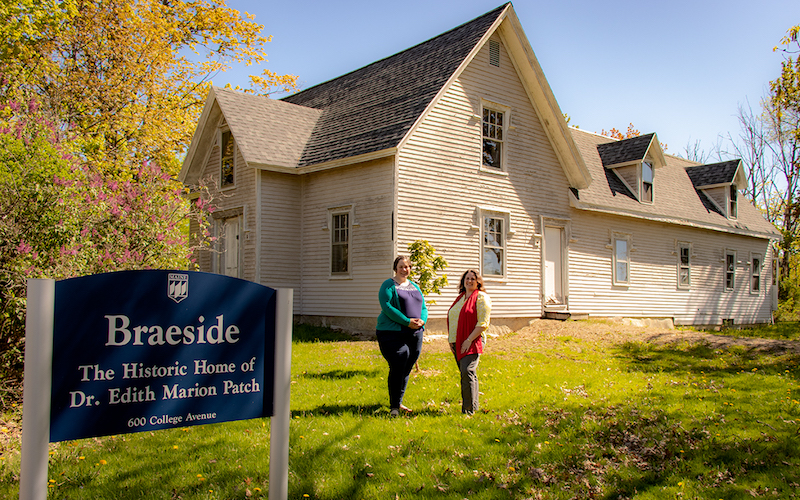 Jacquelyn Gill and Kristy Townsend at historic leader Edith Patch's Braeside home.