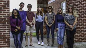 photo of HAL lab students with Ahmed