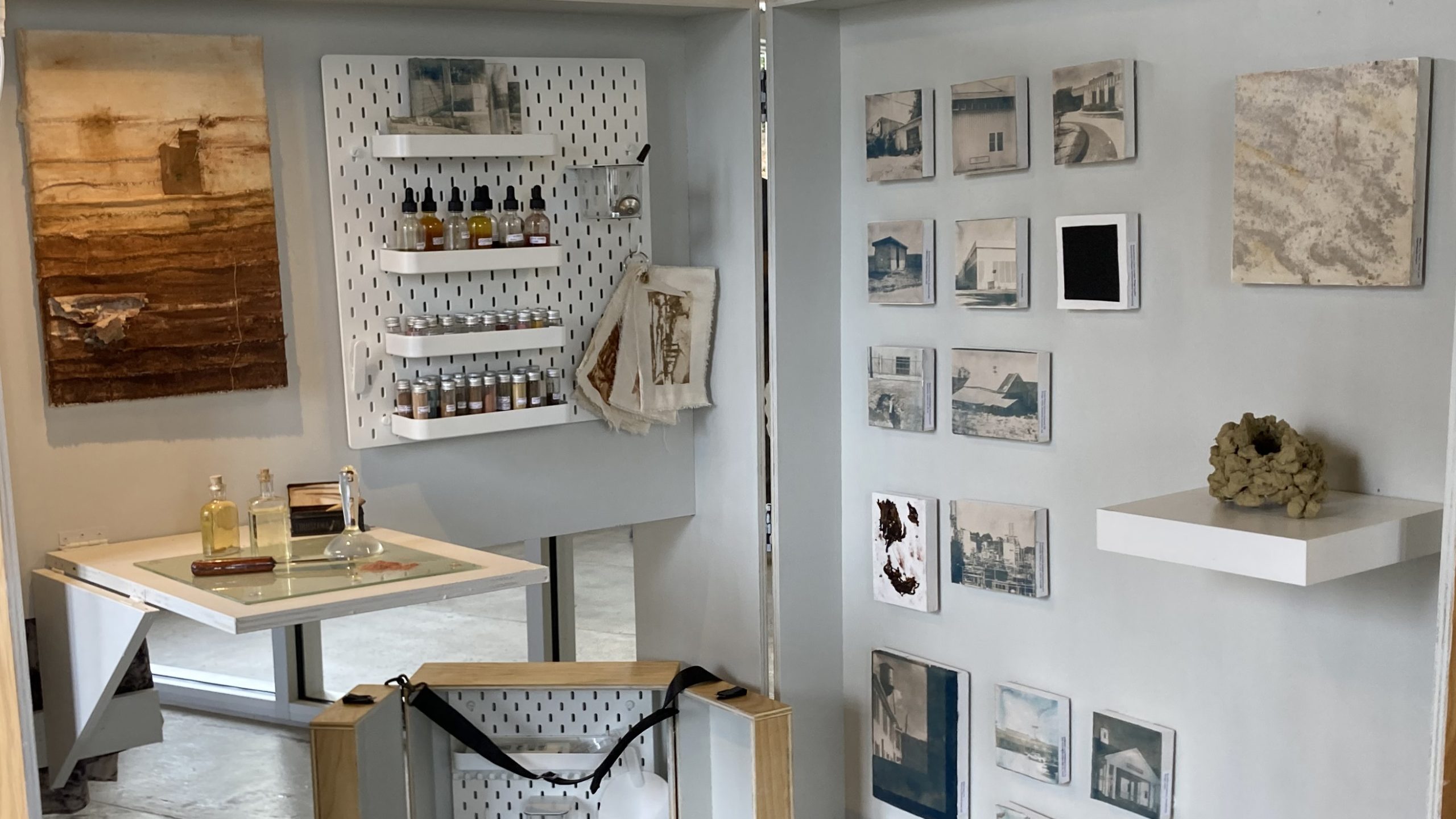 A photo of the mobile exhibit "Radical Gardening"