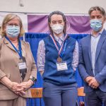 Photo Receiving award Student Symposium 2022 award ceremony