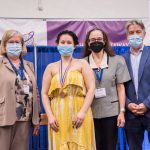 Photo Receiving award Student Symposium 2022 award ceremony