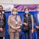 Photo Receiving award Student Symposium 2022 award ceremony