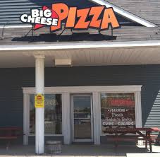 Dining in Caribou, Big Cheese Pizza