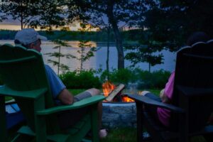 Romantic evening at Wolf Cove Inn