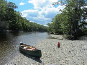 Canoeing the Sandy River in Strong